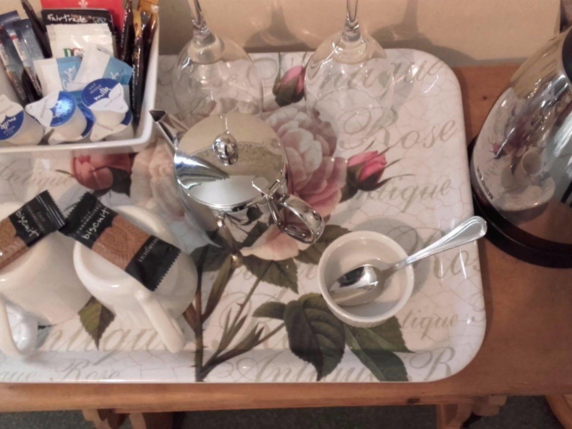 Beaufort Lodge NWI Extérieur photo